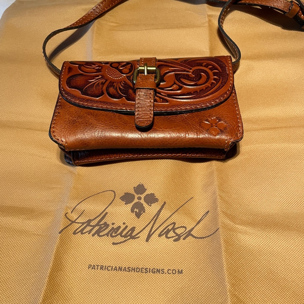 Patricia Nash Brown Leather Crossbody Bag with Classic Detailing